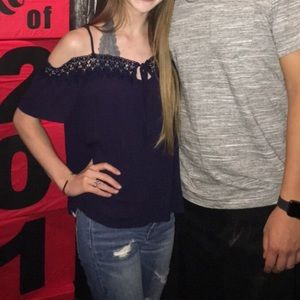 🤩4/$20🤩Navy Blouse!!